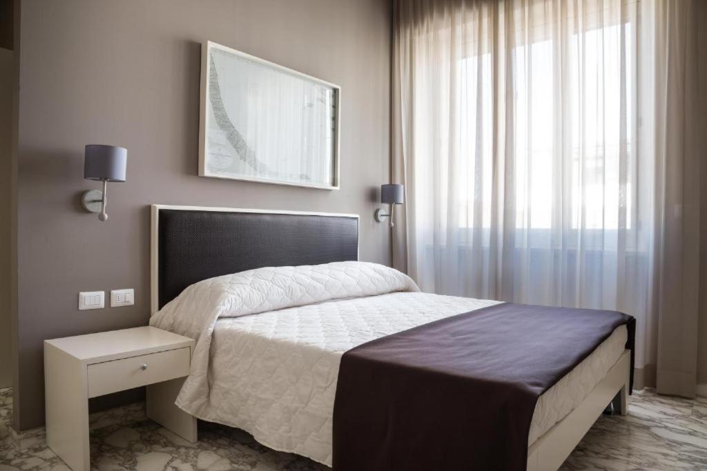 Faro Bianco Gallipoli - Suites & Apartments Exteriör bild